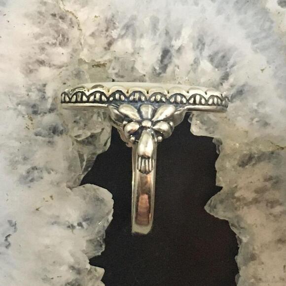 Carolyn Pollack Southwestern Style Sterling Oval Mother of Pearl Ring For Women - Picture 4 of 10